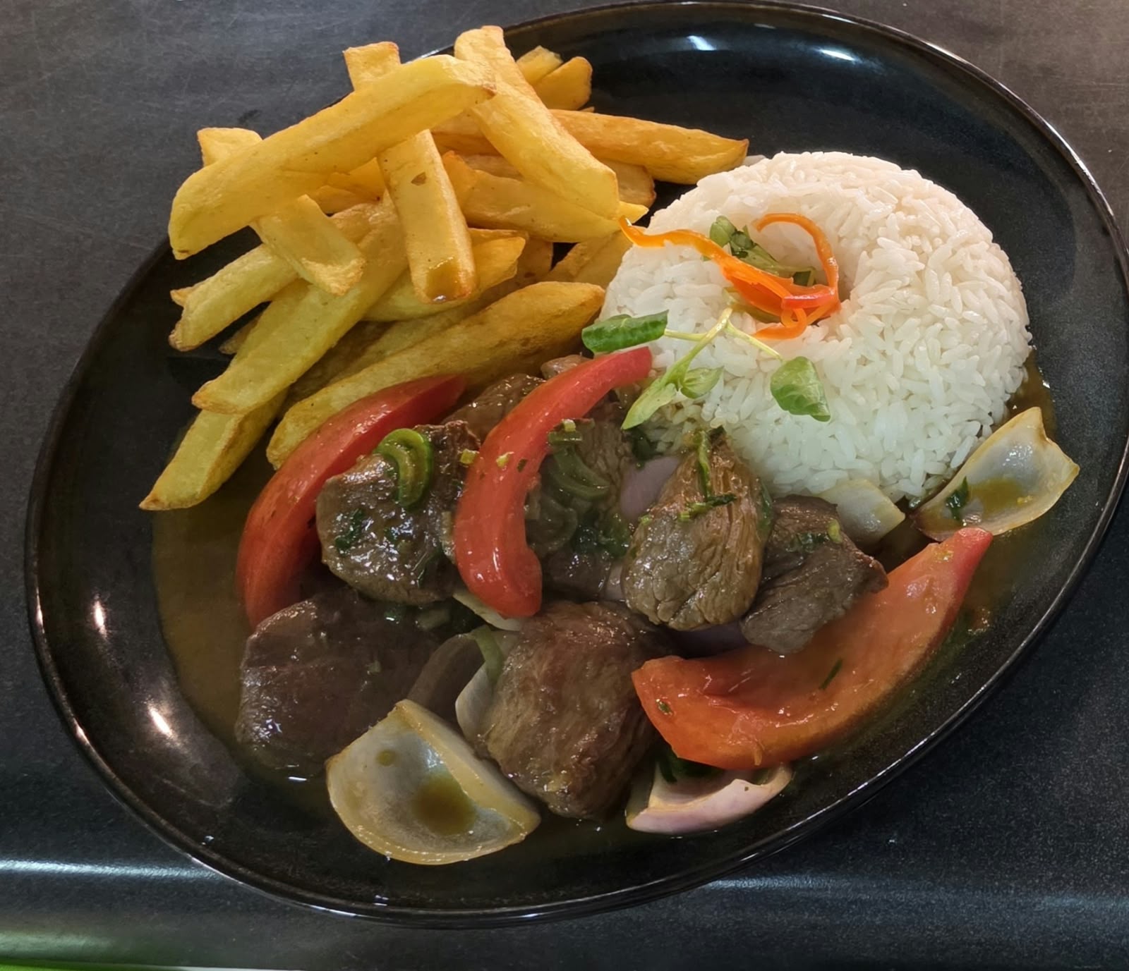Lomo Saltado